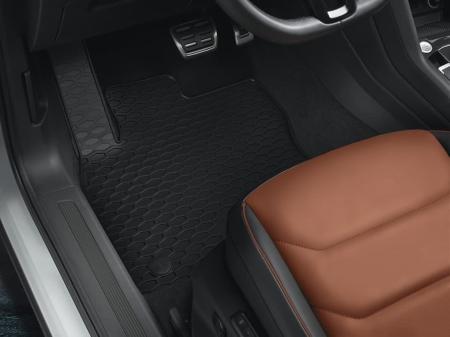 Коврики салона оригинальные для Volkswagen Tiguan (2016-2023) № 5QB061550041