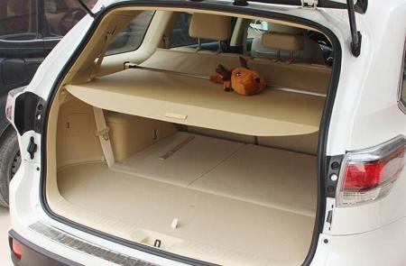 Шторка багажника оригинальная черная для Toyota Highlander (2013-2019) № PT731-48141