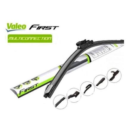Щетка стеклоочистителя Valeo First Multiconnection бескаркасная длиной 450 мм № 575783