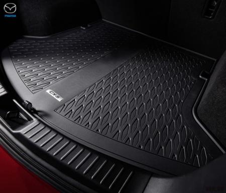 Коврик багажника с логотипом оригинальный для Mazda CX-5 (2017-2025) № KB8MV9540A